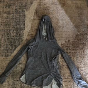Women active long sleeve shirt with hoodie